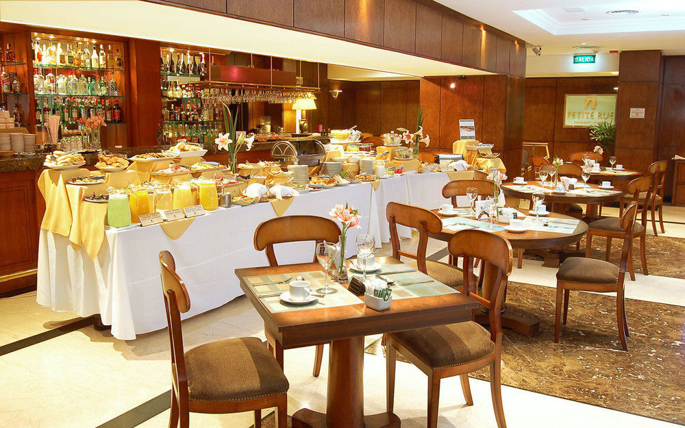 Howard Johnson Hotel 9 De Julio Avenue Buenos Aires Restaurante foto